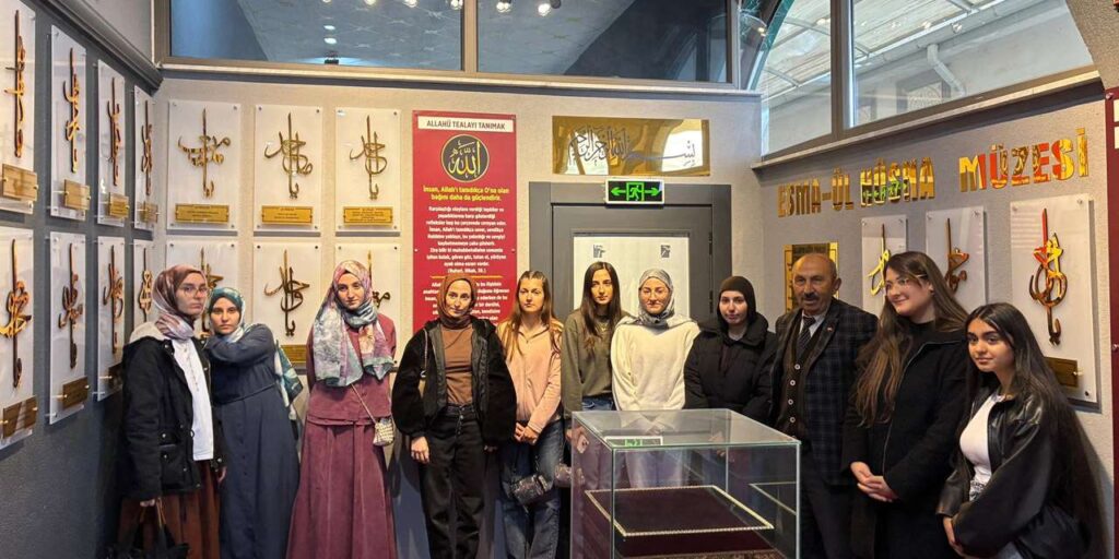 hocalar-kirikkale’ye-hayran-kaldi!-o-kulliyeyi-adim-adim-gezdiler