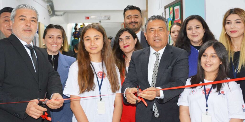 kirikkale’de-bilim-ruzgari:-milli-egitim-muduru-rahmi-guney-tubitak-fuarlarinin-acilisini-yapti!