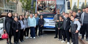 Geri dönüşümün mutfağını gördüler! Kırıkkaleli öğrenciler Sıfır Atık için sahada