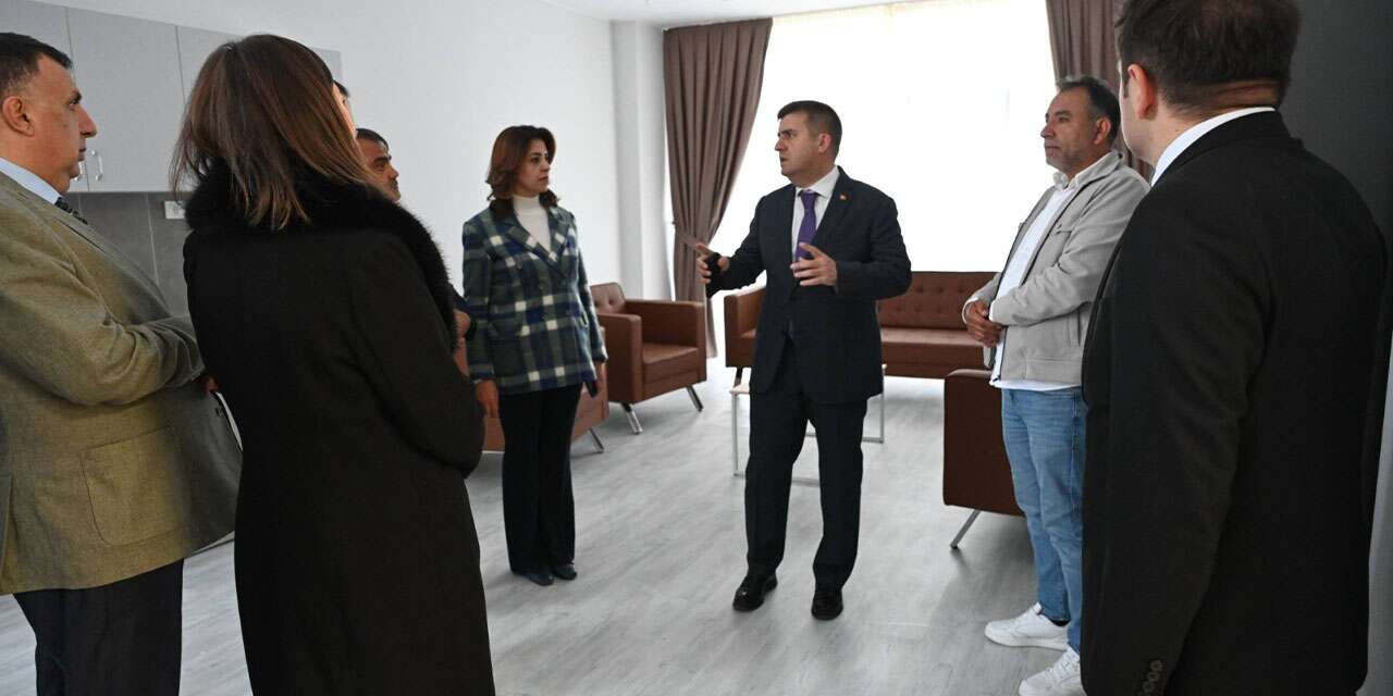 vali-sariibrahim,-huzurevi’nde-incelemelerde-bulundu