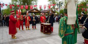 Kırıkkale’de Hıdırellez bereketi: Binlerce kişi Millet Bahçesi’ne akın etti!