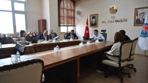Vali Sarıibrahim Vatandaşların Taleplerini Dinledi