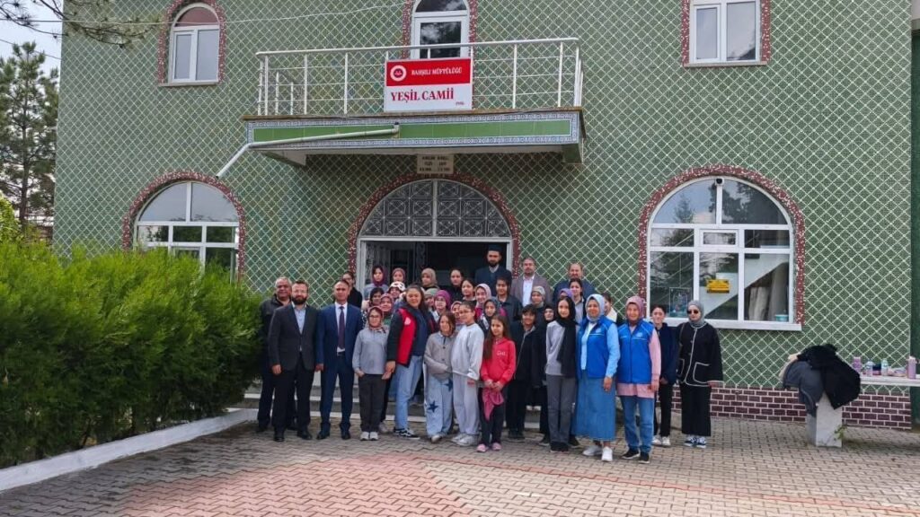 bahsili’da-cami-cocuk-bulusmasi-duzenlendi