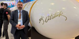 Hacılar Belediye Başkanı Osman Erdoğan SAHA EXPO’da: Milli gurur YILDIRIMHAN’ı inceledi