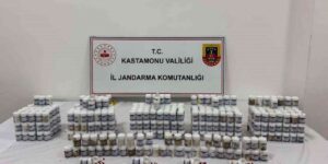 Kastamonu merkezli 3 ilde zehir tacirlerine operasyon: 16 tutuklama