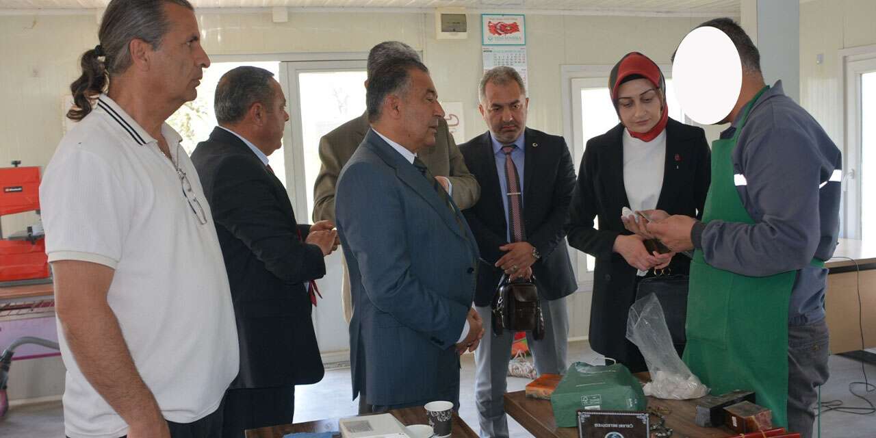 huzur-koyde-yeniden-hayata-tutunuyorlar