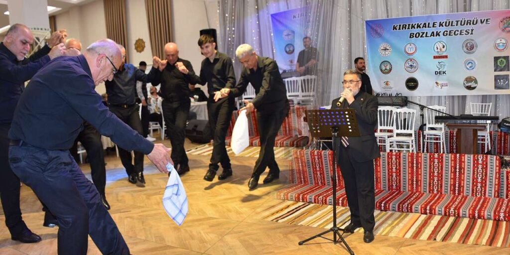 bozkirin-feryadi-bahsili’da:-kirikkale-bozlak-gecesi-buyuledi!