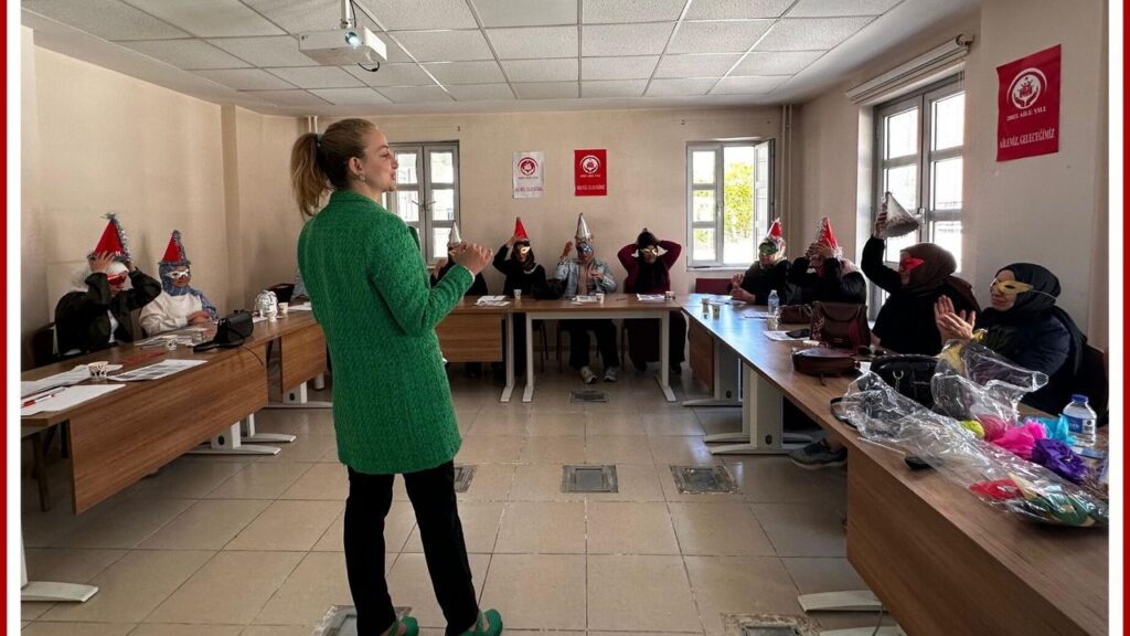 kirikkale’de-ailelere-“kendini-bilmek”-egitimi-verildi