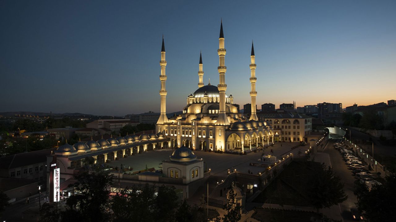 kirikkale-namaz-vakitler-10-mayis-2026