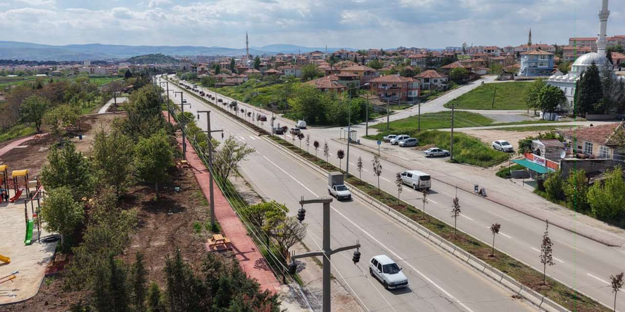 kirikkale’de-yesil-seferberlik:-alparslan-turkes-bulvari’nin-cehresi-degisiyor