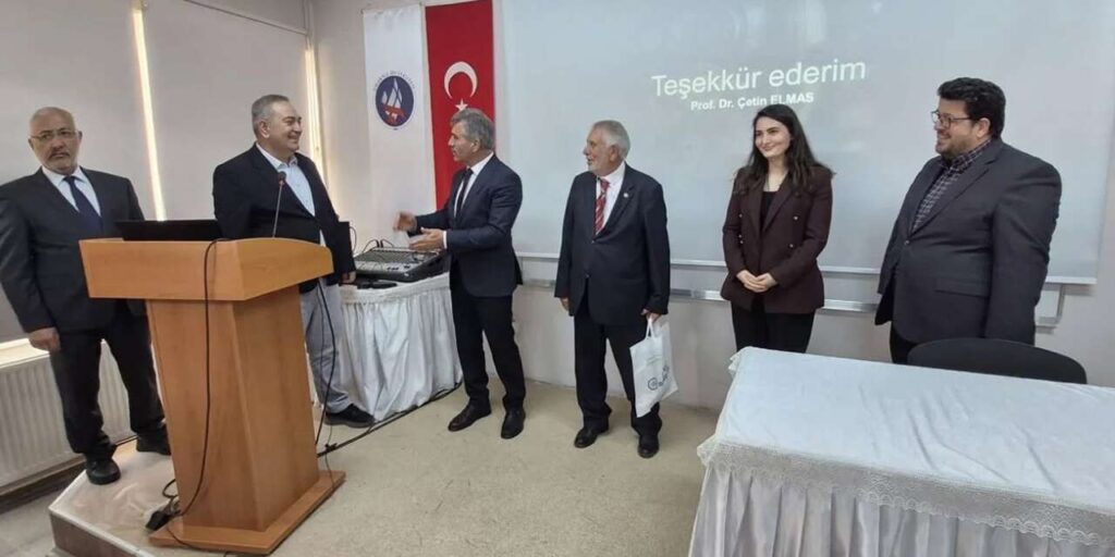 bahsili’da-‘yapay-zeka-ve-meslek-alanlari’-anlatildi