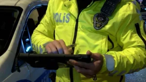 Caydırıcı Cezalar Trafik İhlallerini Düşürdü
