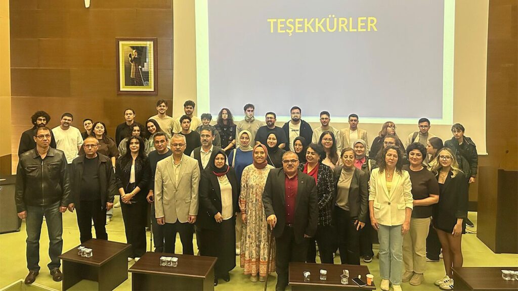 engellilerin-sorunlari-universitede-konusuldu