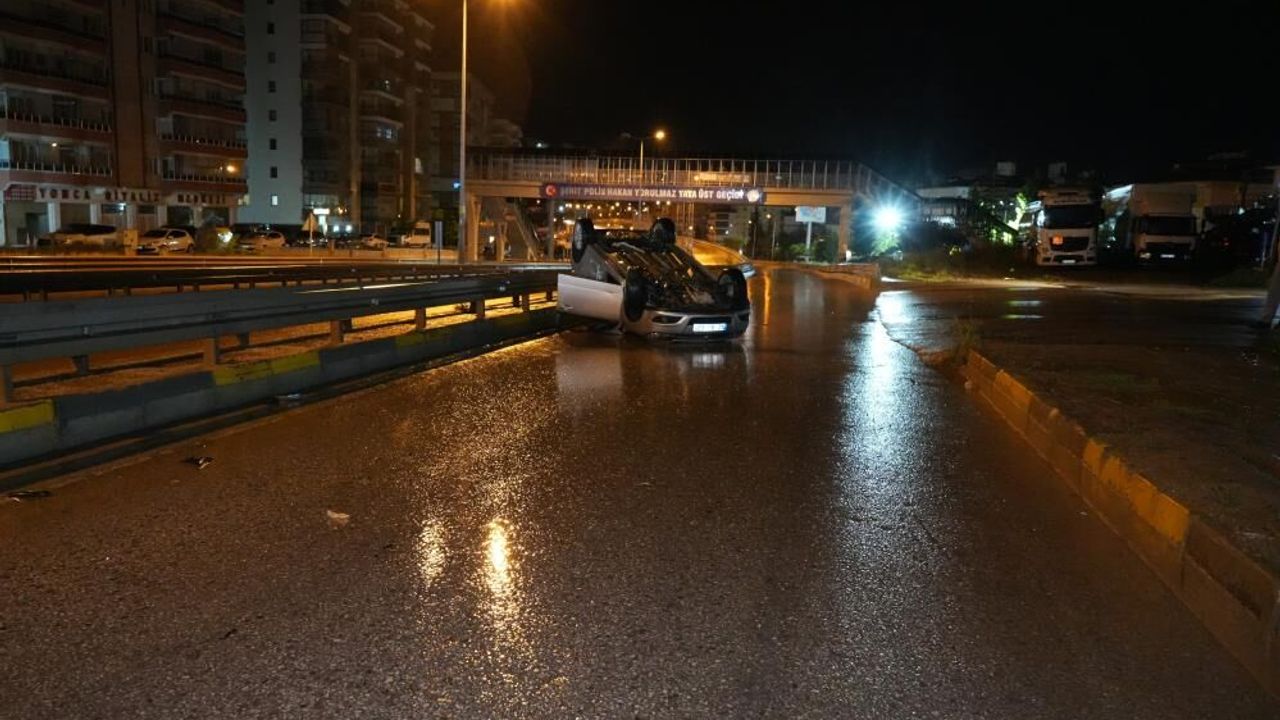 alkollu-surucunun-kullandigi-otomobil-takla-atti