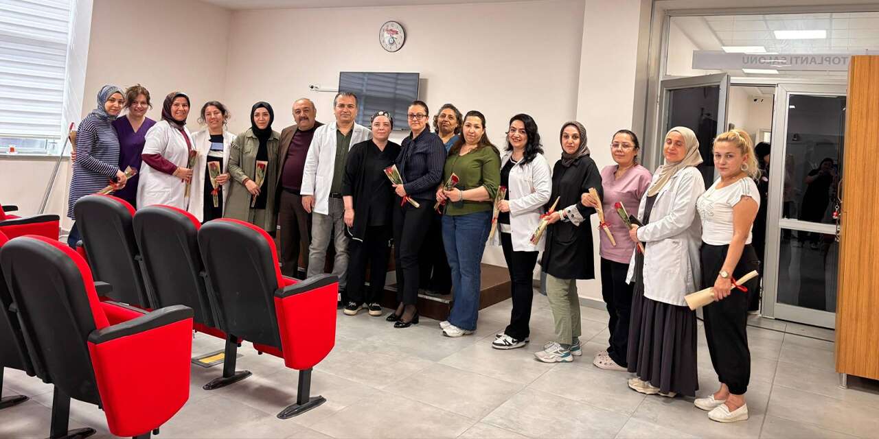 agiz-ve-dis-sagligi-merkezi’nde-hemsireler-gunu-kutlandi
