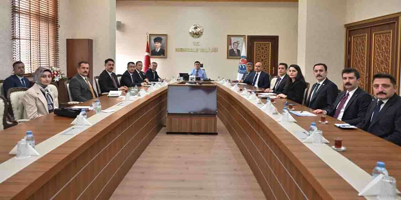kamu-hizmetleri-ve-yatirimlar-masaya-yatirildi