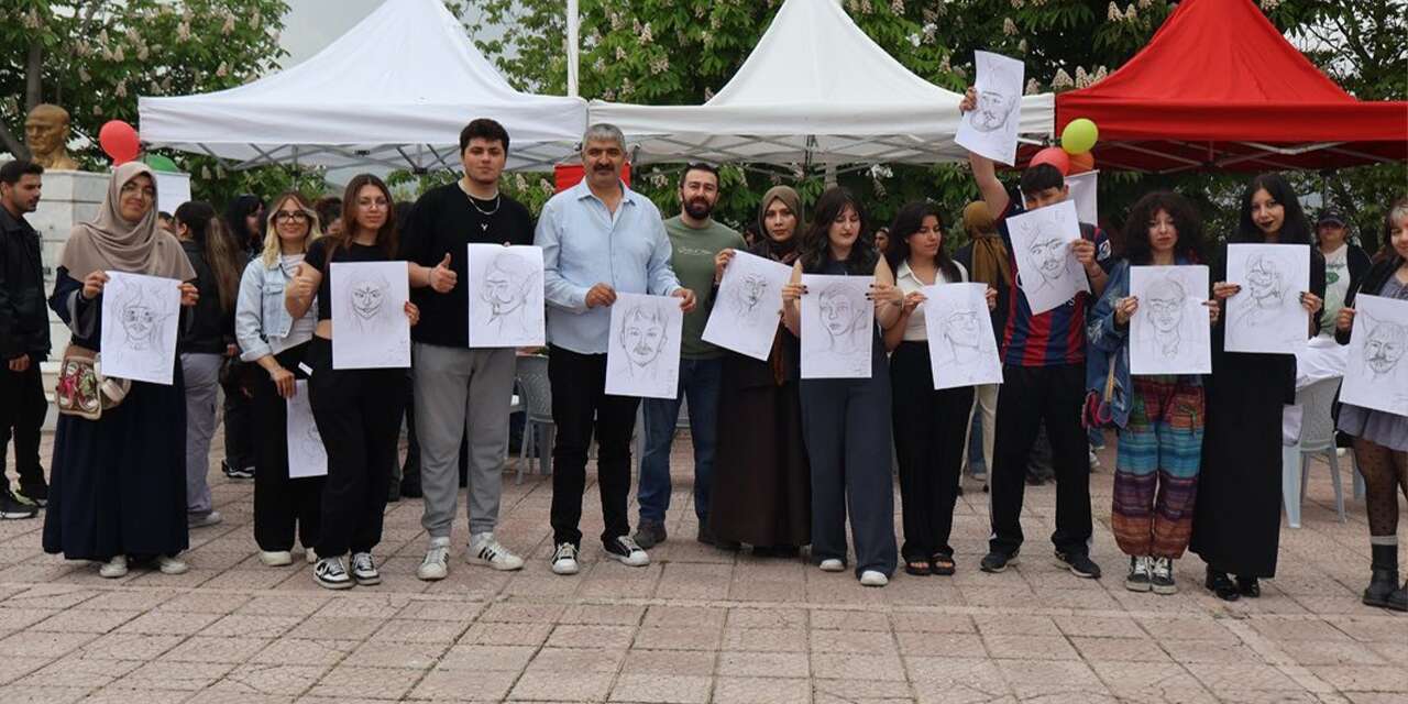universitede-sanat,-tasarim-ve-uretim-bulustu