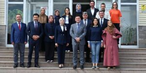 Vali Sarıibrahim, liselilerle buluştu