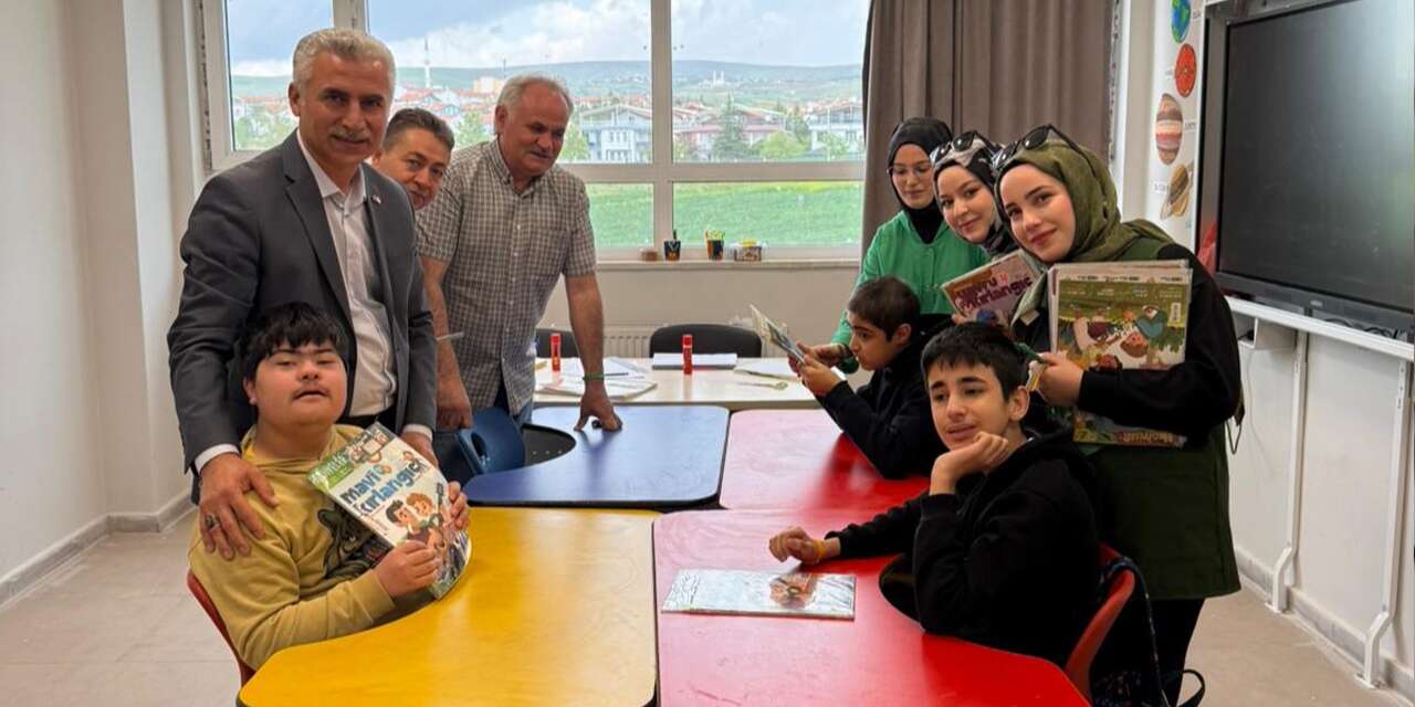 yesilay’dan-yurekleri-isitan-ziyaret