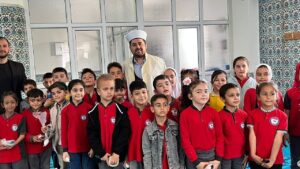 ÇEDES Kapsamında Minik Öğrencilerden Cami Ziyareti