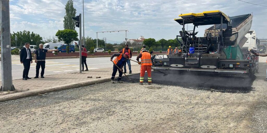 delice’de-sicak-asfalt-calismalari-basladi