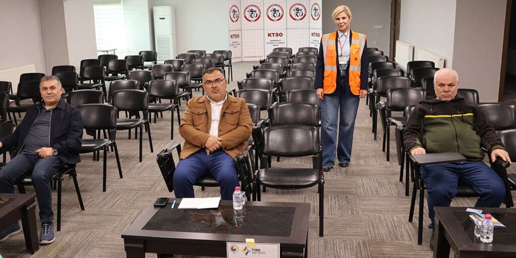 kirikkale’de-emlakcilar-sinava-girdi:-kimler-belge-almaya-hak-kazandi?