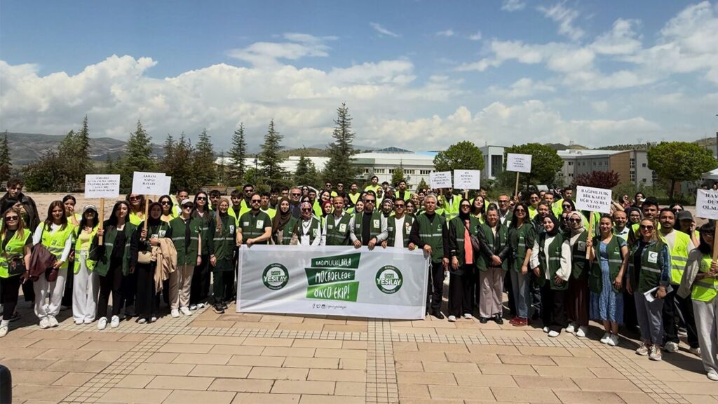 yesilay’dan-kirikkale’de-farkindalik-yuruyusu
