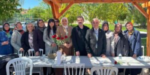 Seyfettin Çetiner çağrı yaptı, Sulakyurt halkı salonu hınca hınç doldurdu!