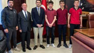 Kaymakam Kayatürk Başarılı Sporcuları Ağırladı
