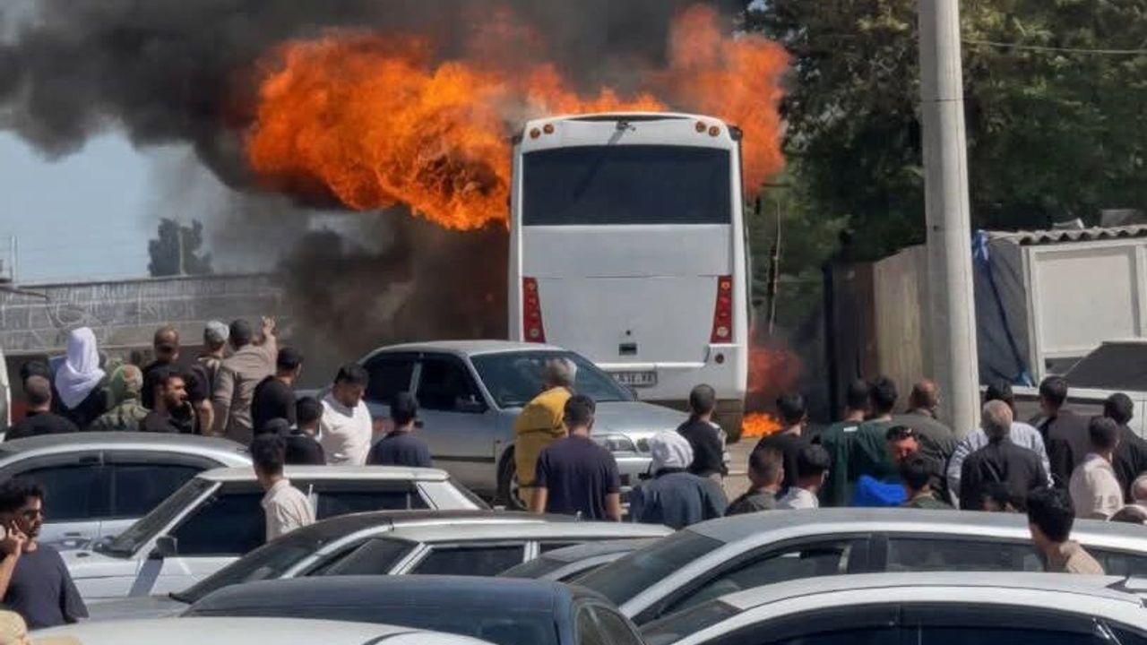 otobus-alev-alev-yandi
