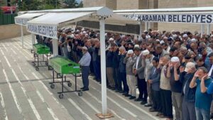 Mersin’deki kazada ölen anne ve kızı Karaman’da son yolculuğuna uğurlandı