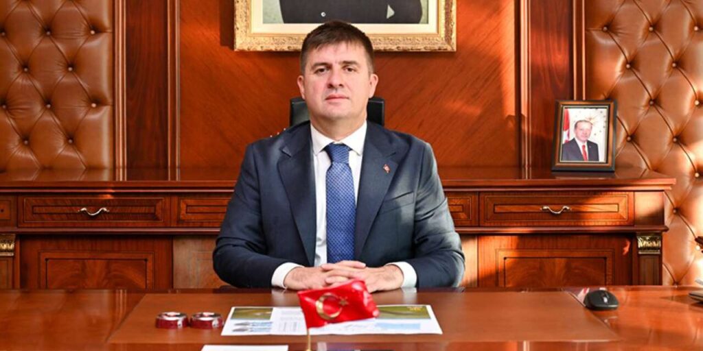 vali-sariibrahim:-“istiklal-mucadelesinin-mesalesi-yeniden-yandi”
