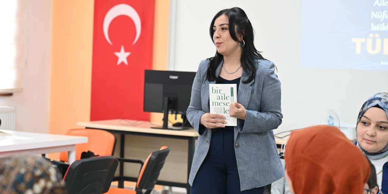 bahsili’da-anlamli-is-birligi:-kadinlar-aile-temali-kitap-atolyesinde-bulustu