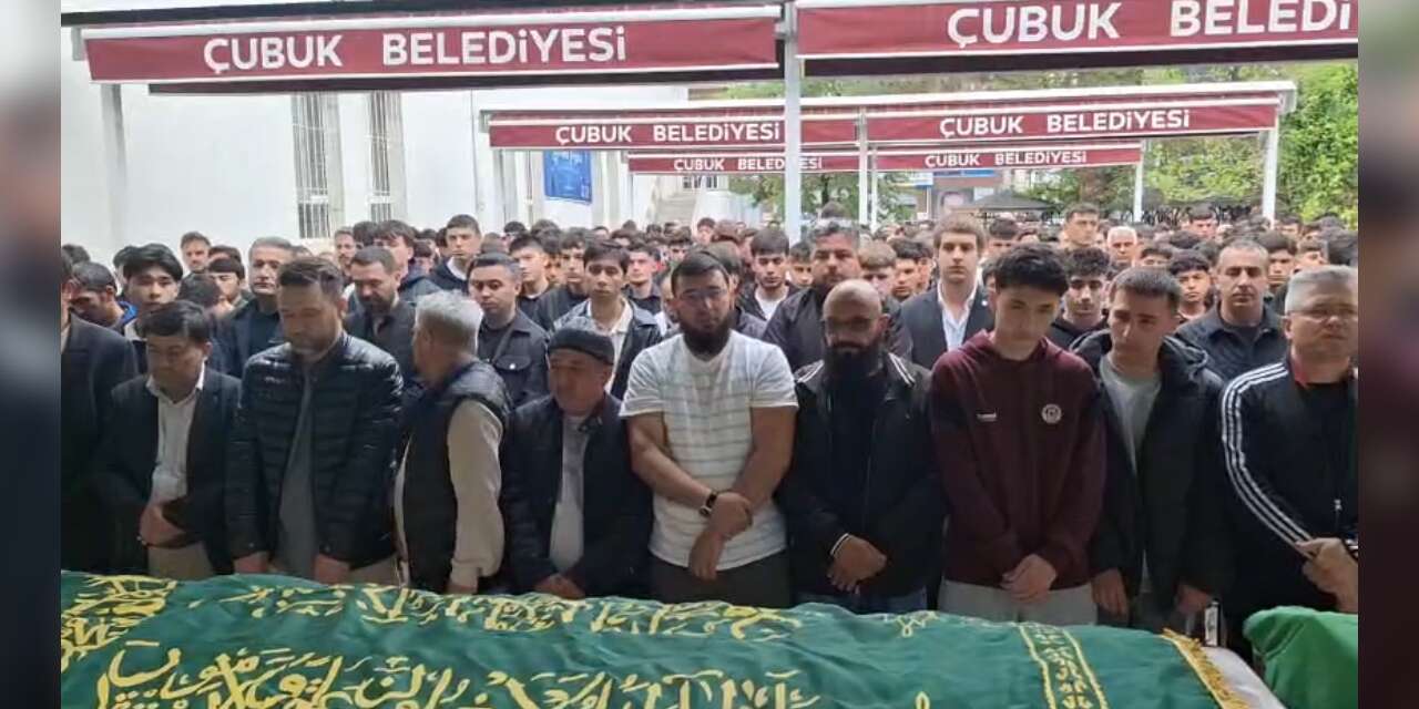kaza-kurbani-genc-futbolcu-son-dualarla-ugurlandi