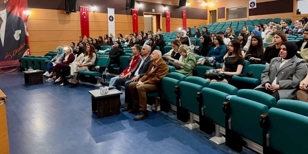 yesilay-ve-universiteli-gencler-ile-ortak-proje