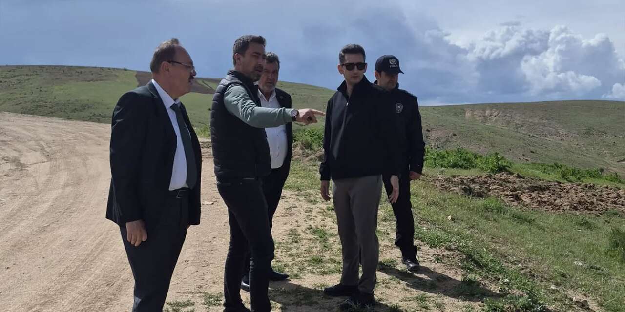 cipi-deresi-koyu’nun-yollari-yenileniyor
