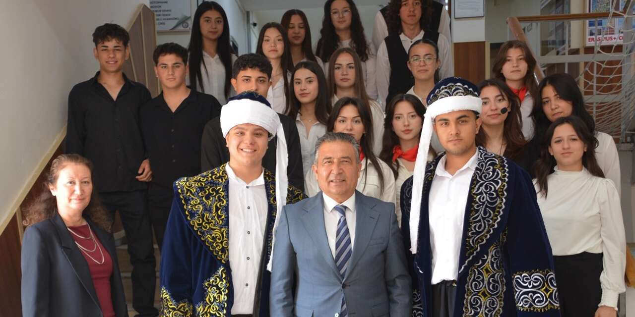 liseli-genclerden-istanbul’un-fethi-icin-anlamli-program