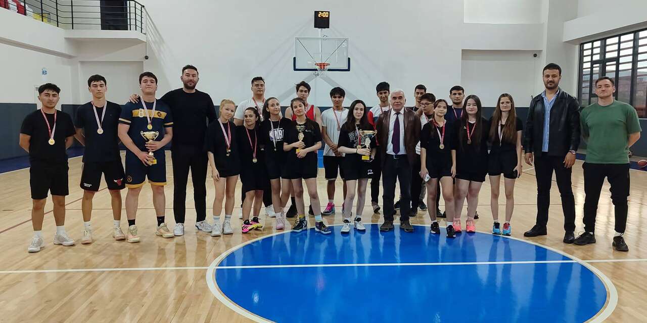 sokaklar-bizim-turnuvasi-buyuk-heyecana-sahne-oldu