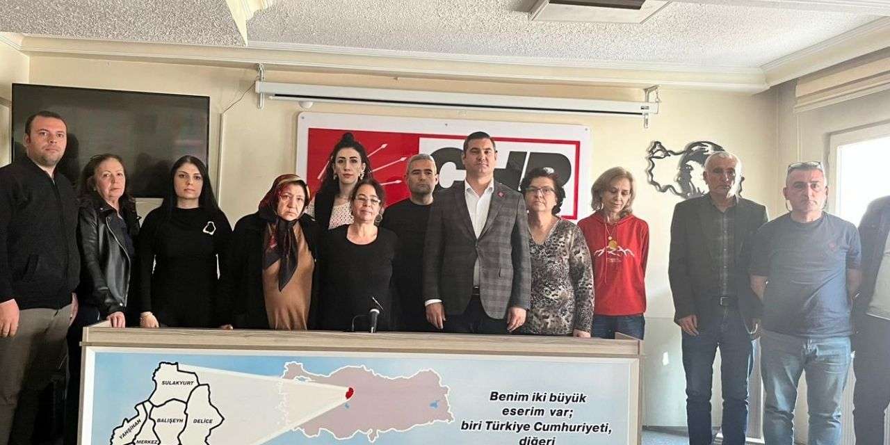 onur-yuksel-bozdag-aciklamasi-ile-chp’deki-yargi-kararini-topa-tuttu