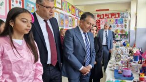 Öğrencilerin Hayal Gücü Sergiye Yansıdı