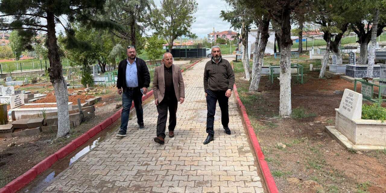 keskin’de-mezarliklar-bayrama-hazirlaniyor