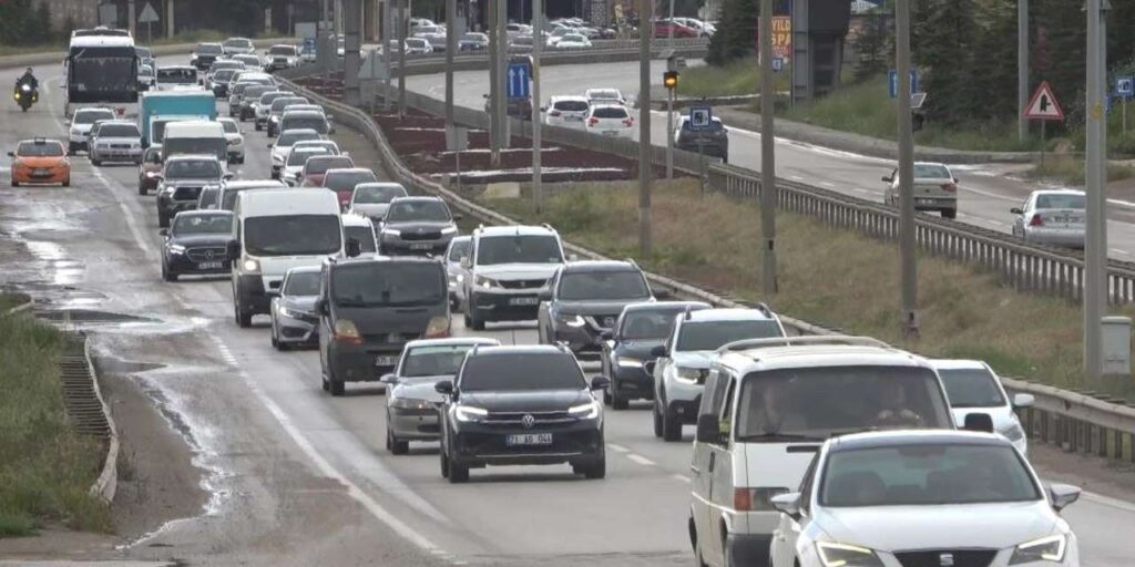 bazi-noktalarda-adim-adim-ilerliyor:-kirikkale-yol-durumu-alarmi