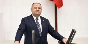 Öztürk: “Bayramlar, kardeşlik ve sevginin nişanesidir”
