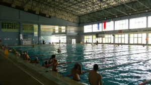 Olimpik Yüzme Havuzuna Bayram Arası