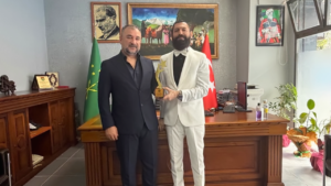 Akif Manaf’a “Demokrasi ve Barış Ödülü” Verildi