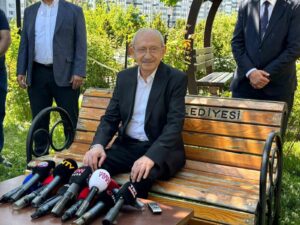 CHP Genel Başkanı Kılıçdaroğlu: ‘Kurultayın yasal zeminde yapılması lazım, tedbir kararı kalktıktan sonra kurultay yapılır’