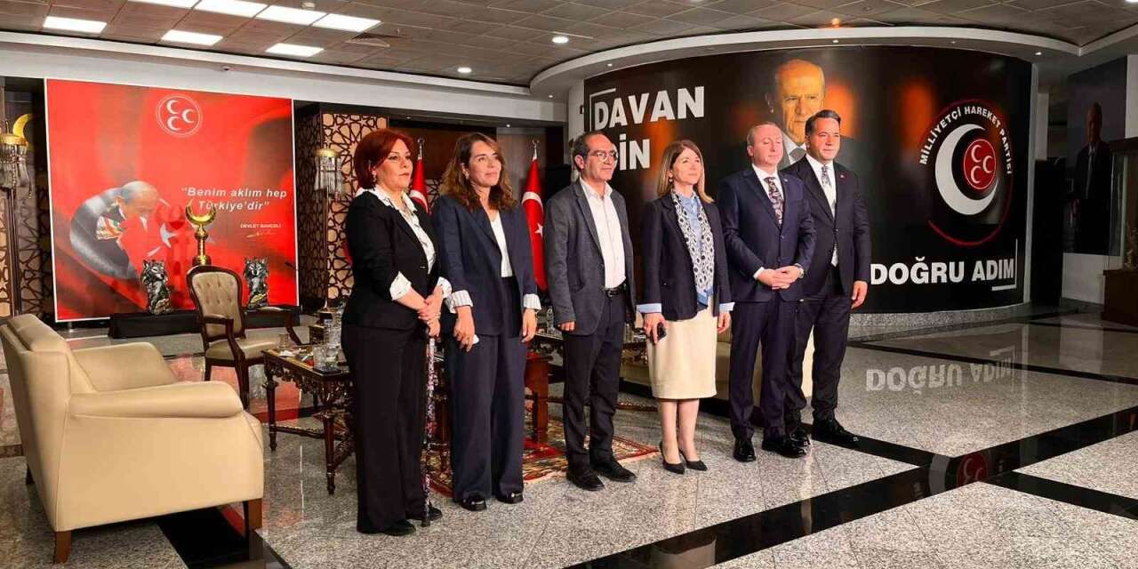 dem-parti,-mhp’ye-bayram-ziyaretinde-bulundu