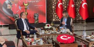 AK Parti’den, MHP’ye bayram ziyareti