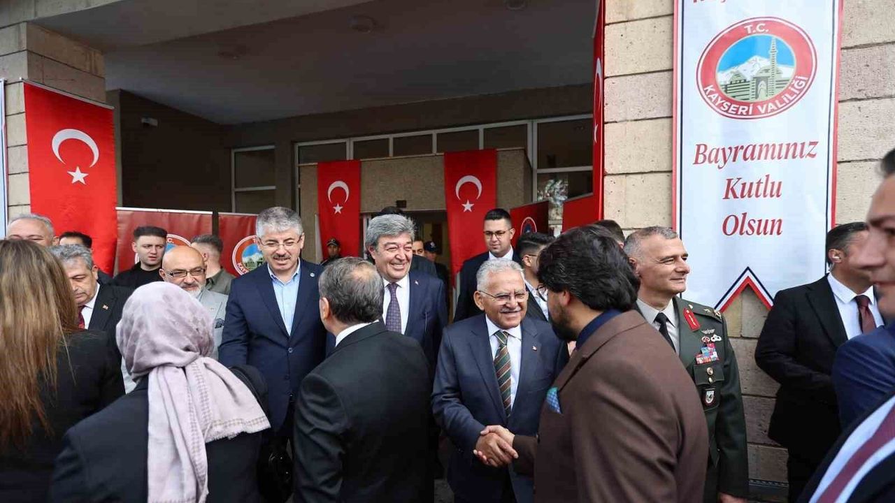 baskan-buyukkilic,-bayram-sevincini-kayserililerle-yasadi