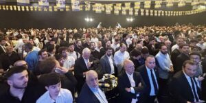Aziz Yıldırım şampiyonluk ateşini Ankara’da yaktı! JW Marriott’ta gövde gösterisi ve coşkulu gece